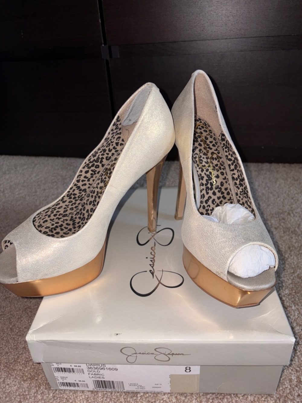 Jessica Simpson Champagne Metallic Peep-Toe Platform Heels Darius